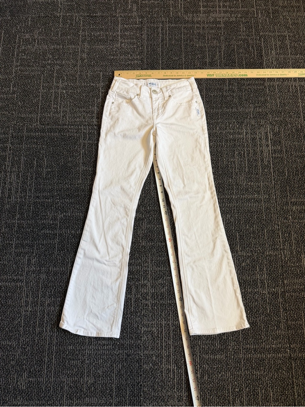 Women’s Silver Jeans Suki Jeans Womens 24 x 31 White Mid Rise Flare Stretch